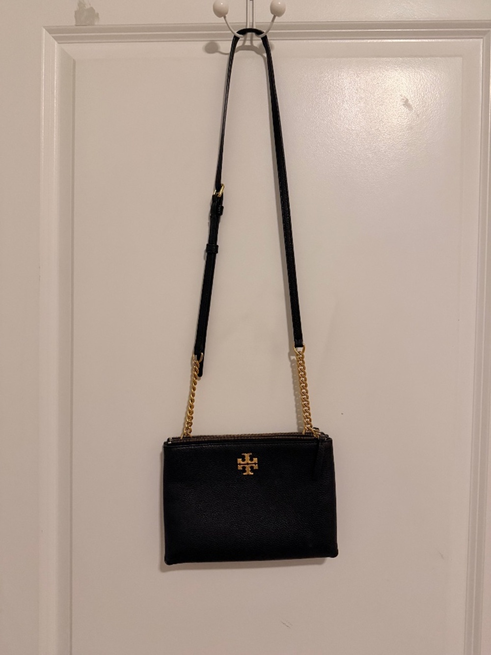 Tory Burch Black Pebbled Leather Crossbody Bag Gold Chain